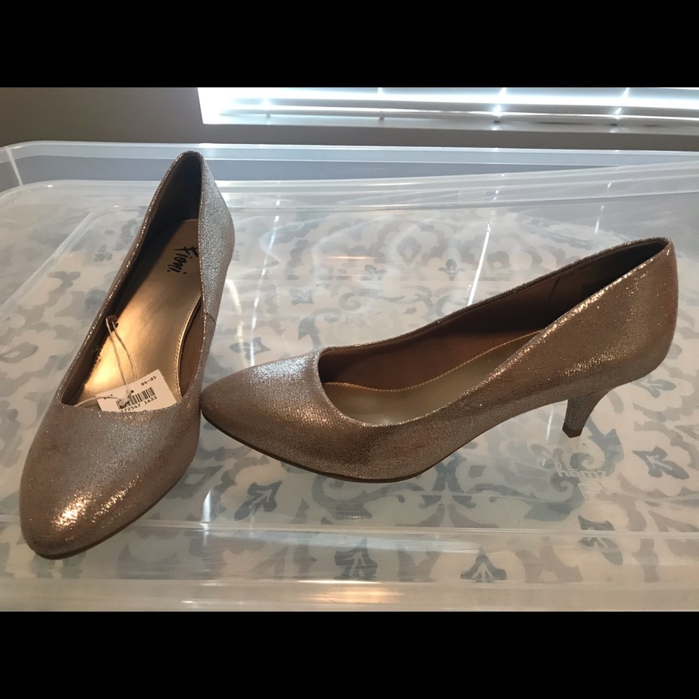 Gold shimmer heels